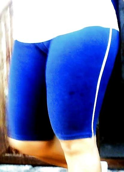 25P Cameltoe