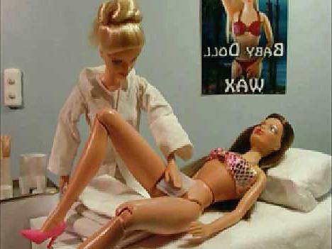 11P Funny Barbie
