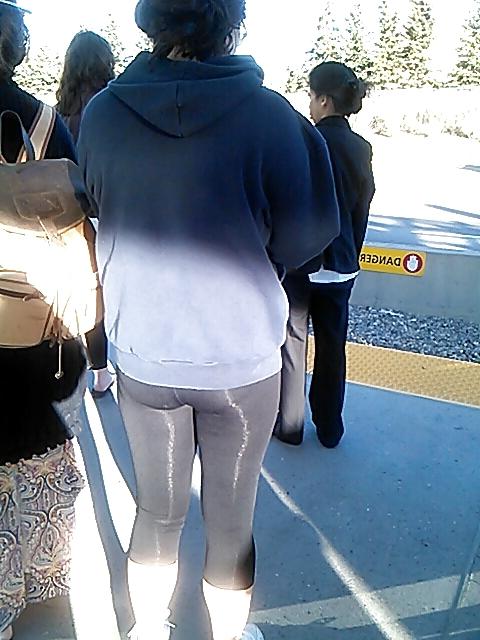 25P Voyeur 5 - love those transparent black pants
