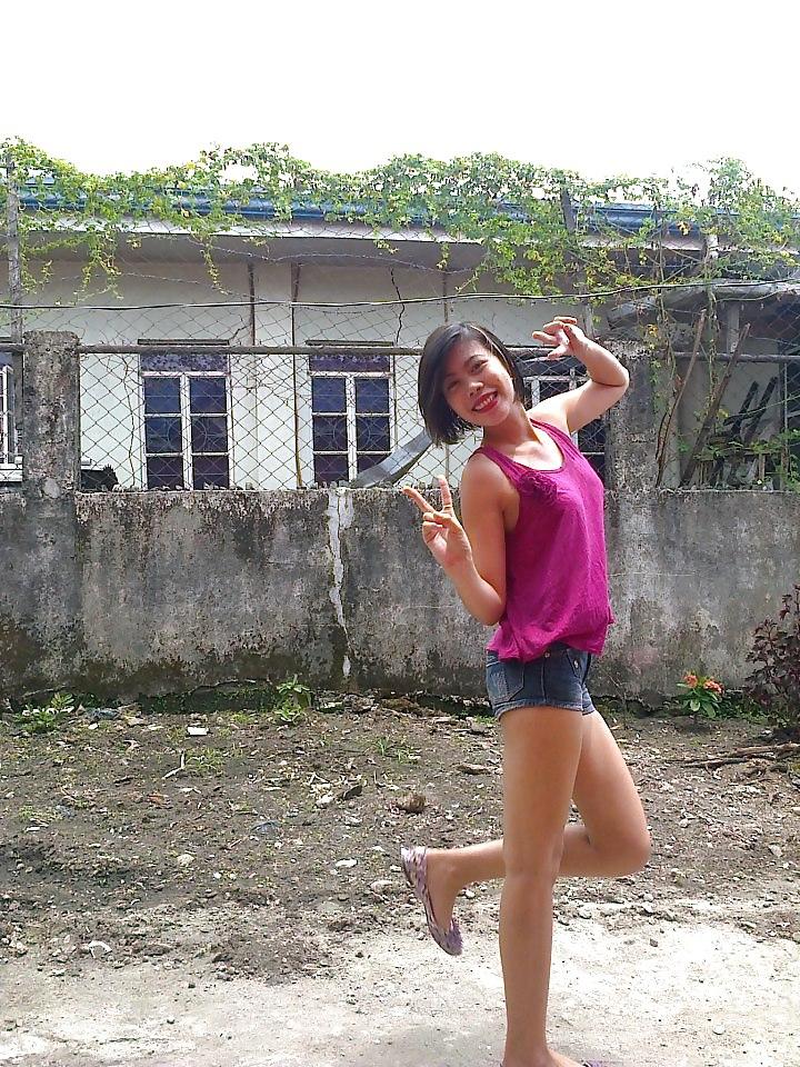 17P Thai bargirl oor, mays best friend, finally persuaded her