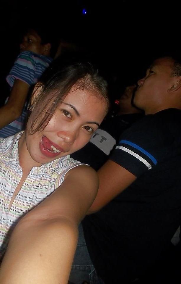 17P Thai bargirl oor, mays best friend, finally persuaded her
