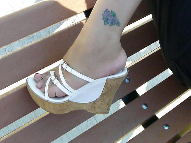 6P Nude feet