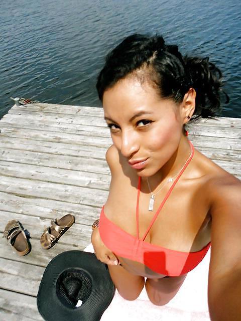 25P Real Canadian Cutie with Friends at the Cottage 