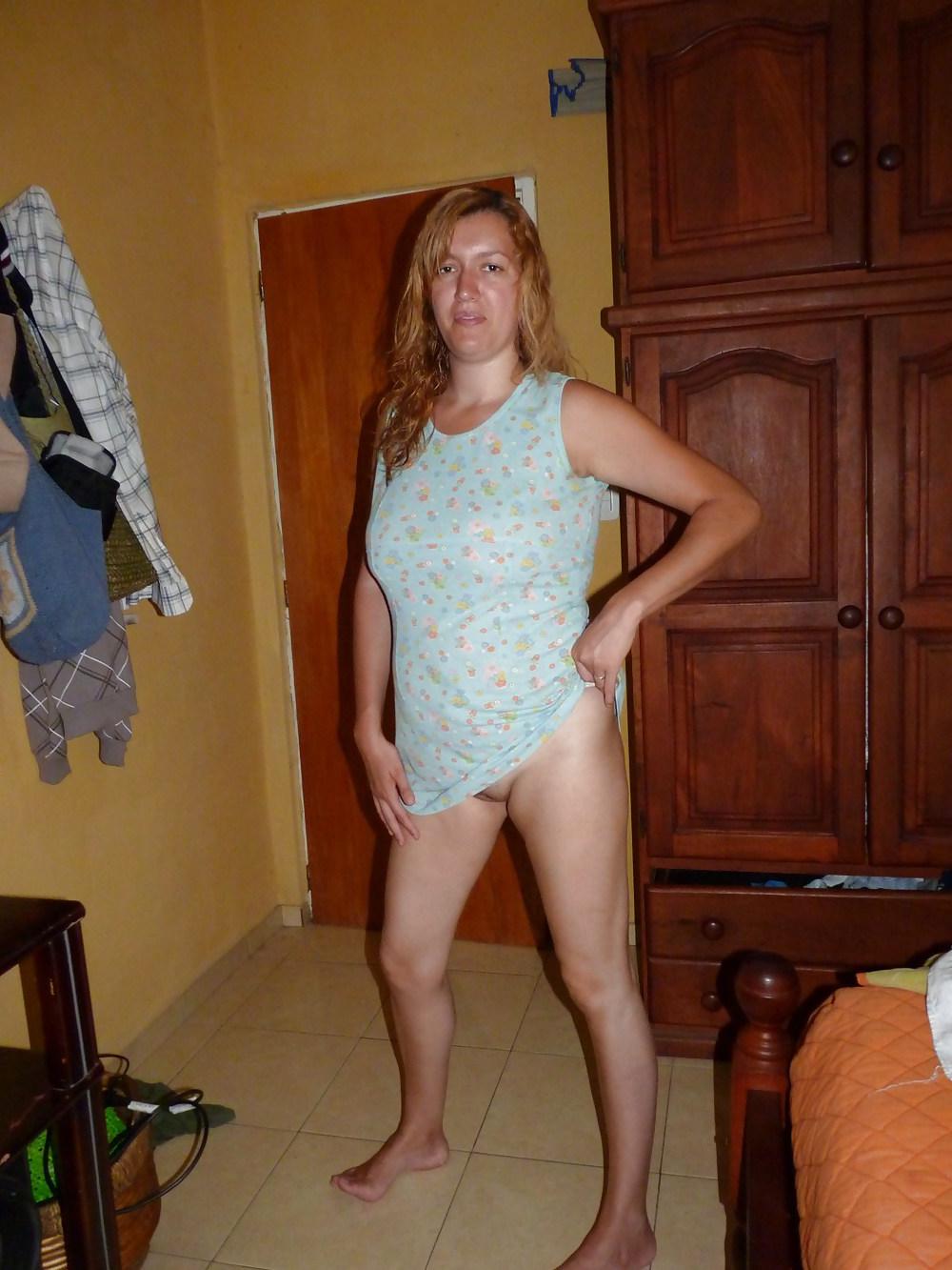 14P Mature couple enjoying some adult fun