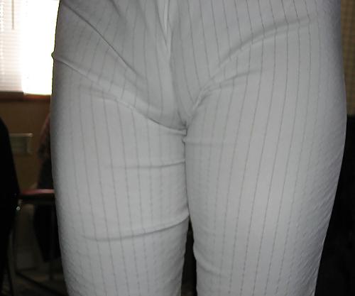 25P Fotze frisst Hose