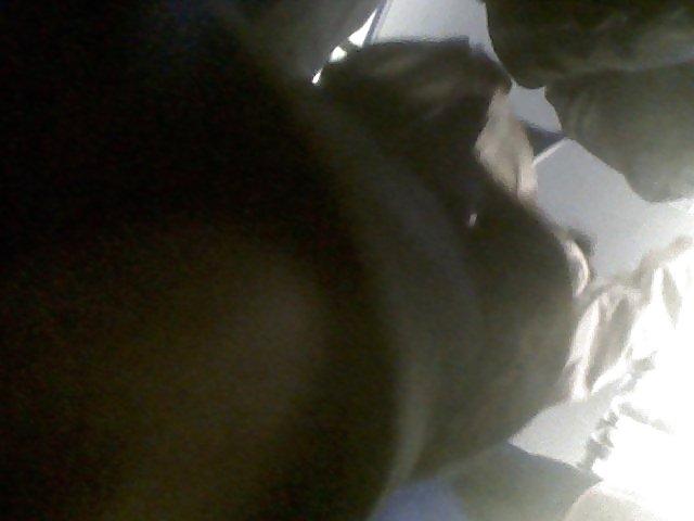 25P Voyeur - almost upskirt again (dammit)