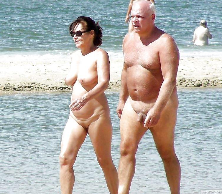 24P Mature couple 2.