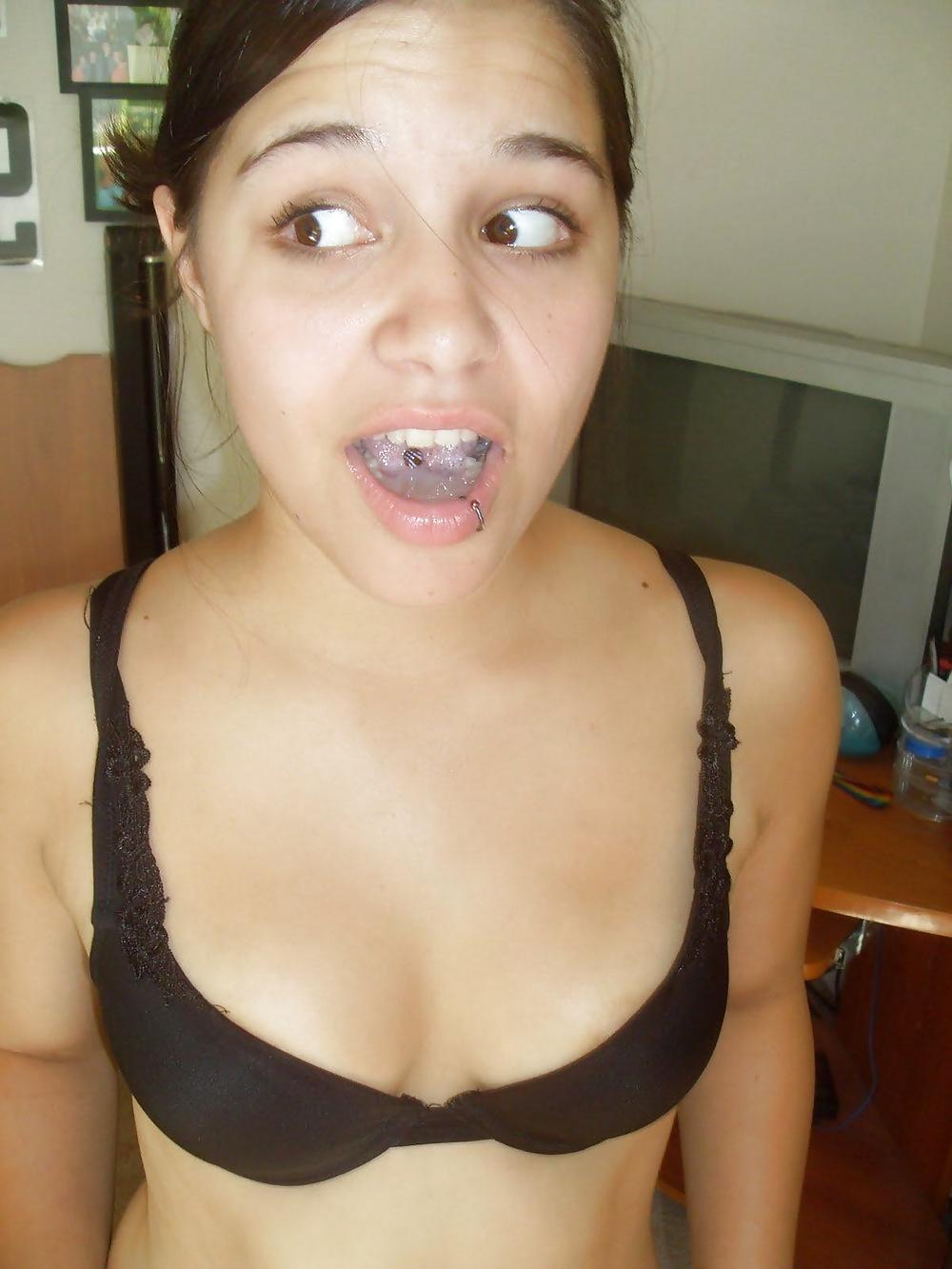 25P Young horny mexican couple