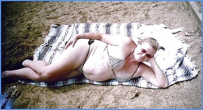 14P I Hate the Beach!