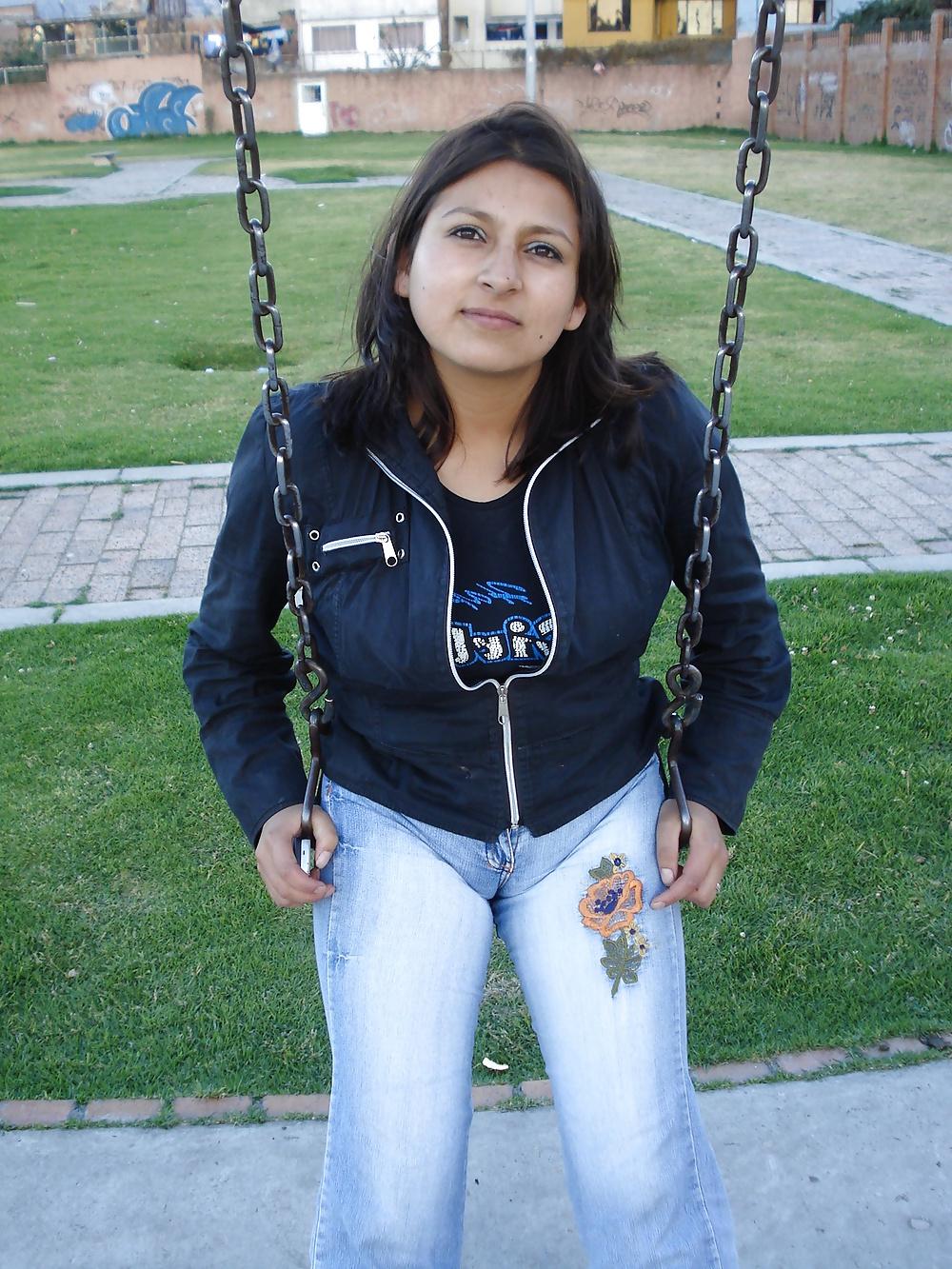 16P Cameltoe