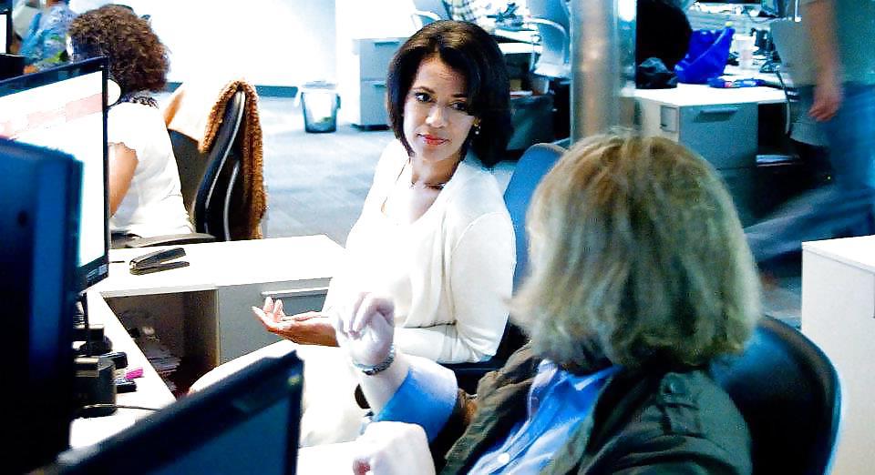 25P Let's Jerk Off Over ... Fredricka Whitfield (CNN Anchor)