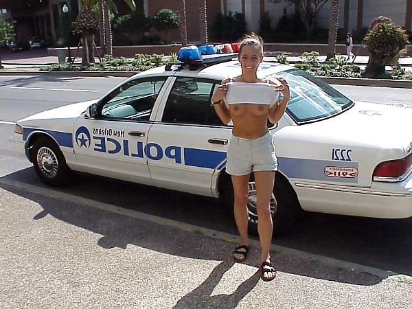 25P Police Car Flashing