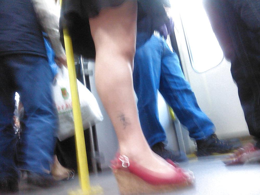25P Voyeur 4 - not technically upskirt, but...