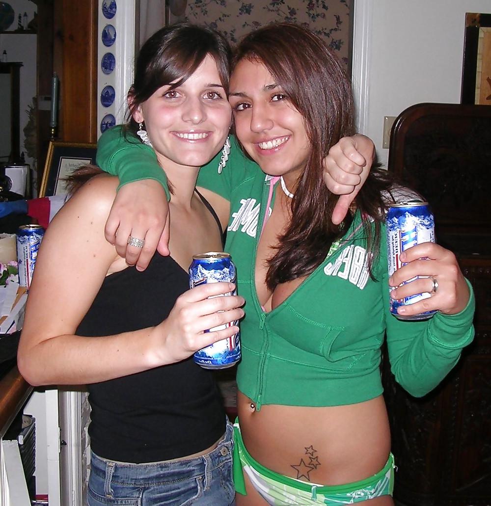 25P Cute Chick Perfect Tits