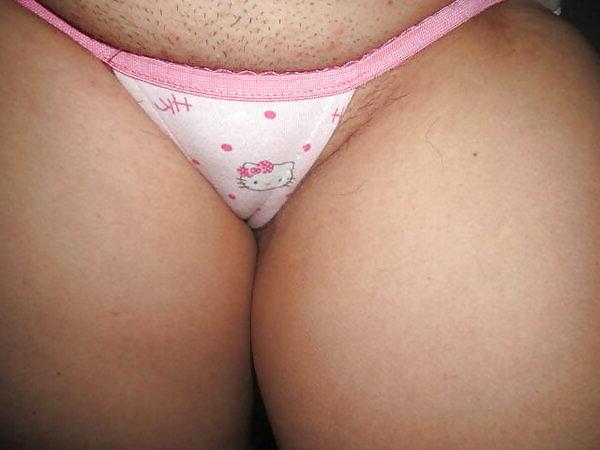 25P Camel toe panties