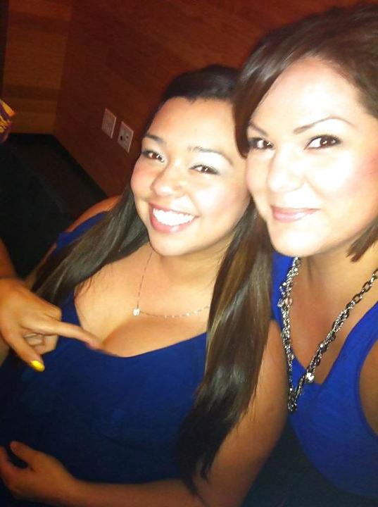 6P Moms best friend- Jennette