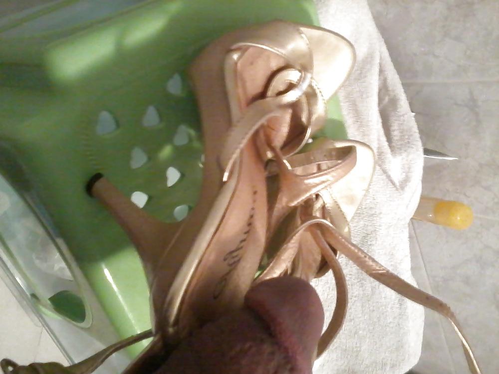 18P Arabic sexy sandals friends mom