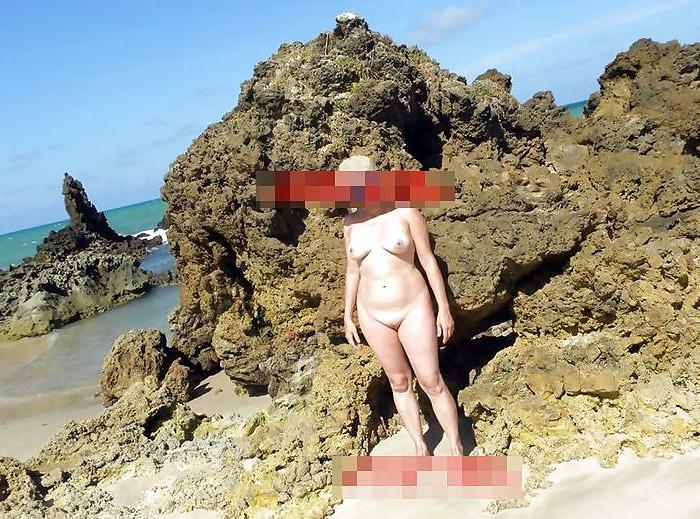 6P Mostrando a raspadinha - public outdoor wife shaved