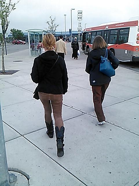 25P Voyeur - More asses and a blond hottie on the train