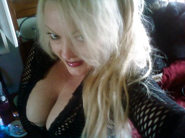 6P Blonde cougar with big tits