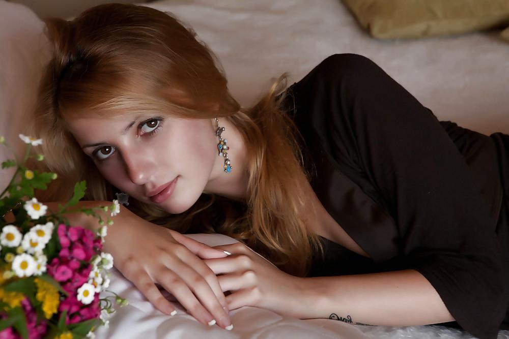 19P Perfect Teen Model