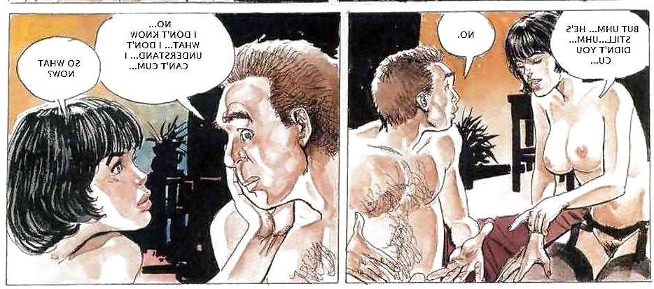 12P Hot comics 32