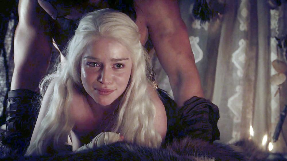 25P Game of thrones girls