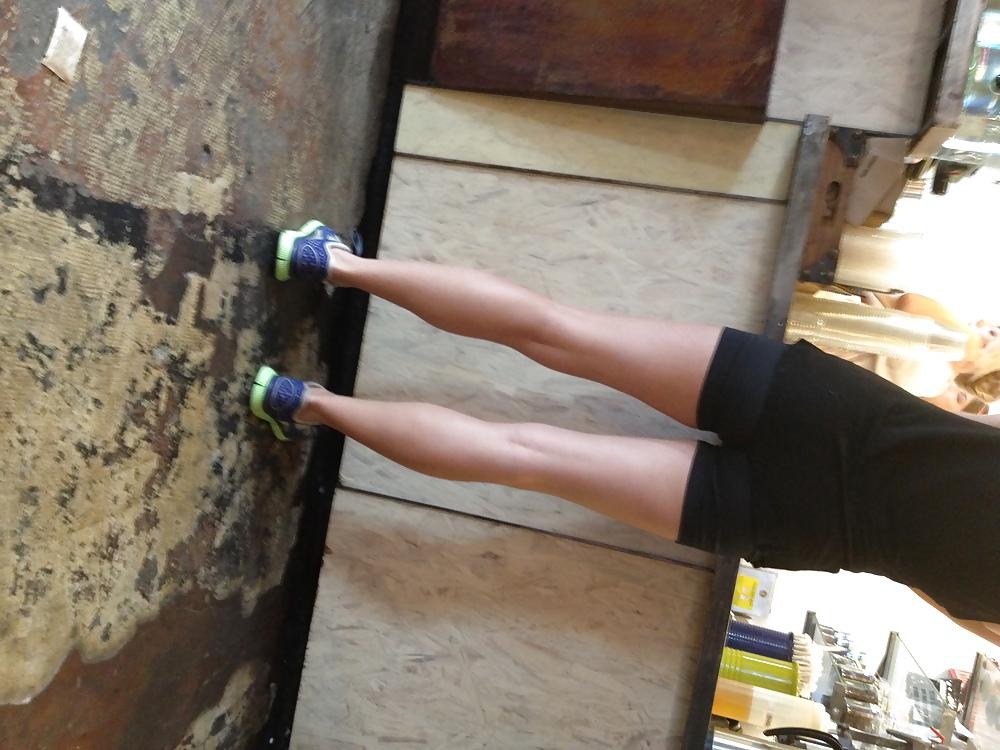 20P Candid ass pics yoga pants leggins and shorts