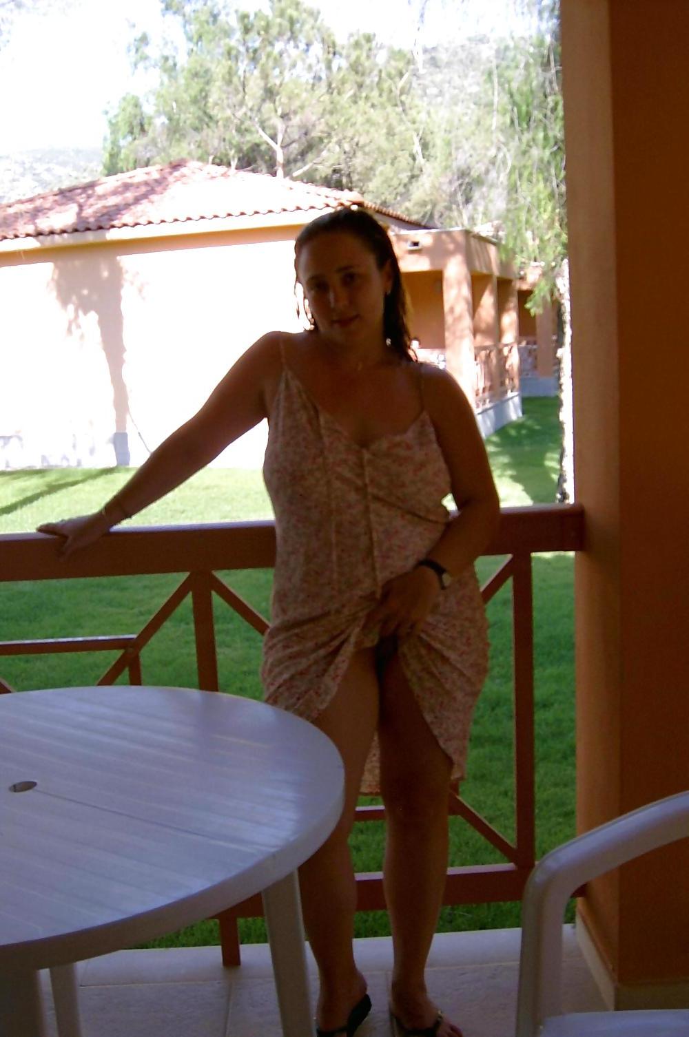 6P Naked in the hotel