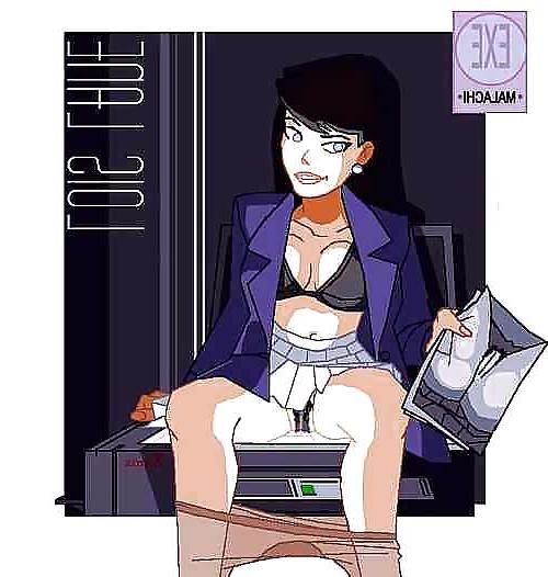 25P DC Comics Girls 
