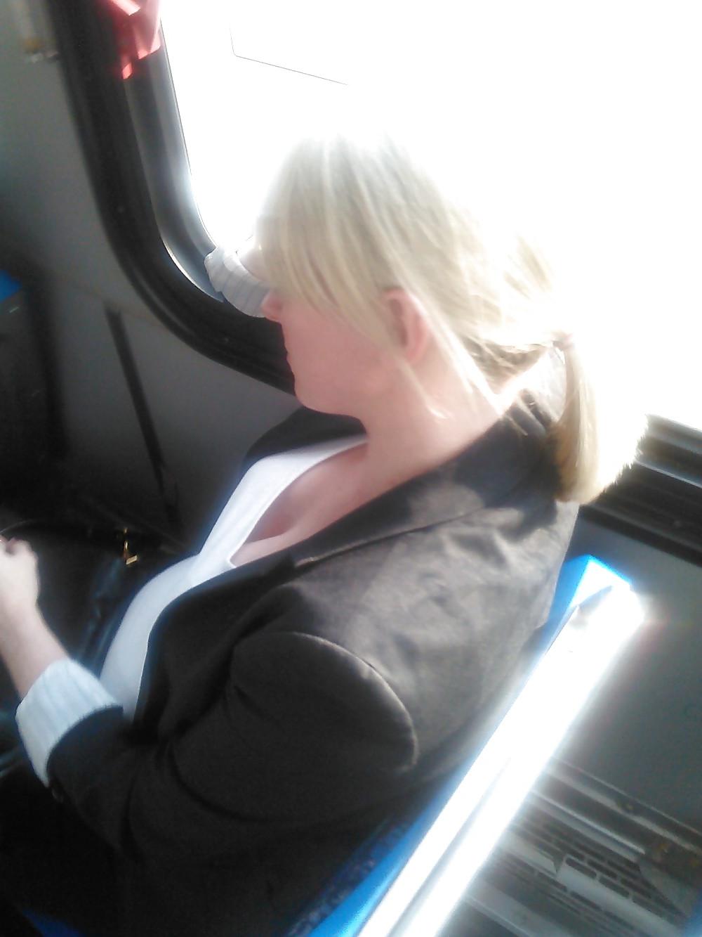 25P Cleavage on the train and other new voyeur gems.