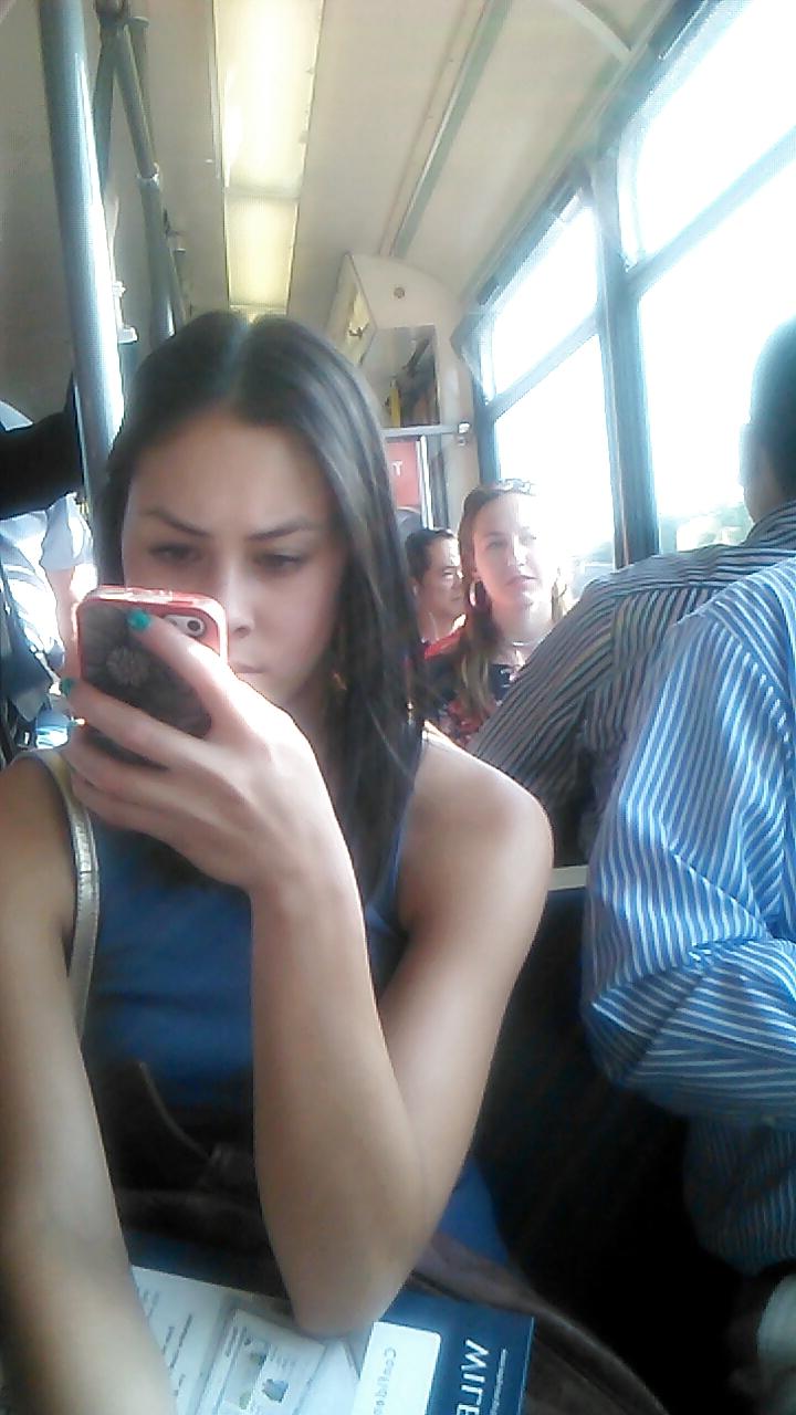 25P Cleavage on the train and other new voyeur gems.