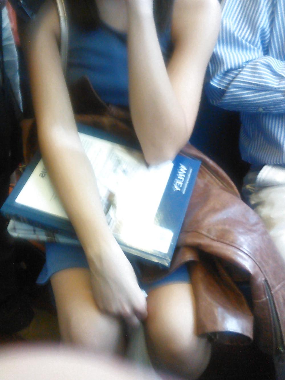 25P Cleavage on the train and other new voyeur gems.