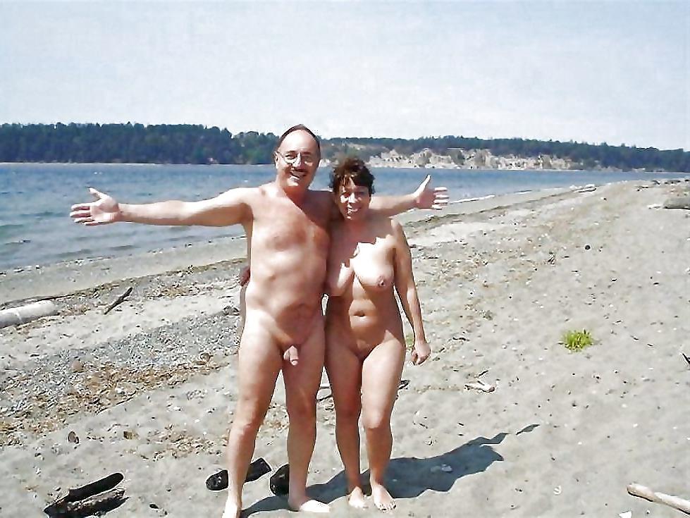 25P Les salopes ( old couple )