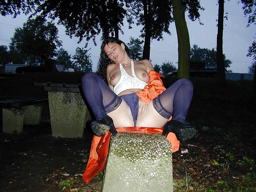 25P HOUSEWIFE ALWAYS HORNY V