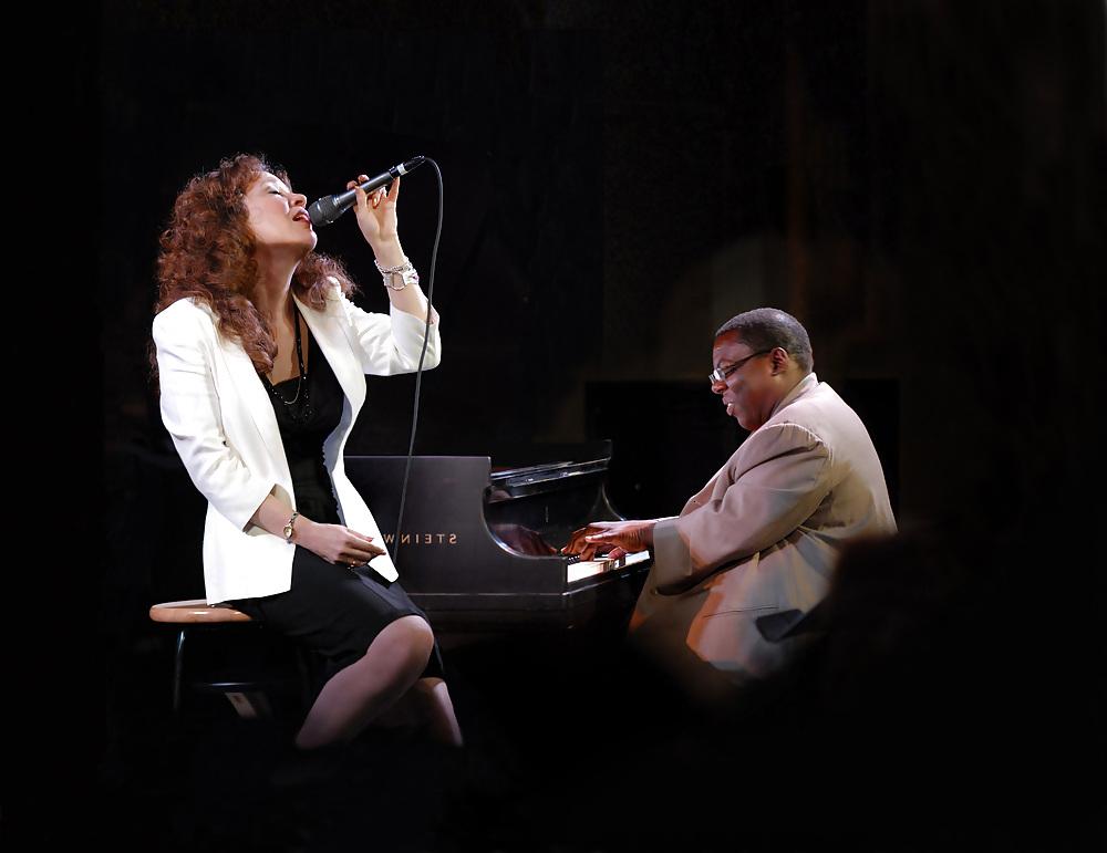 25P Let's Jerk Off Over ... Jackie Ryan (Jazz Singer)