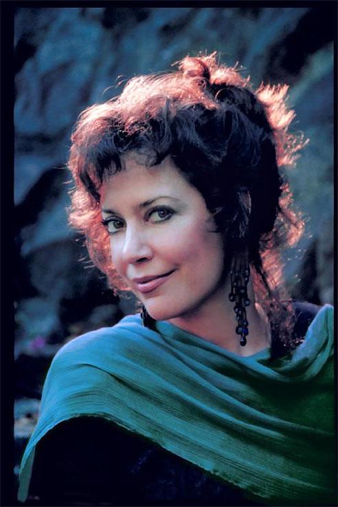 25P Let's Jerk Off Over ... Jackie Ryan (Jazz Singer)