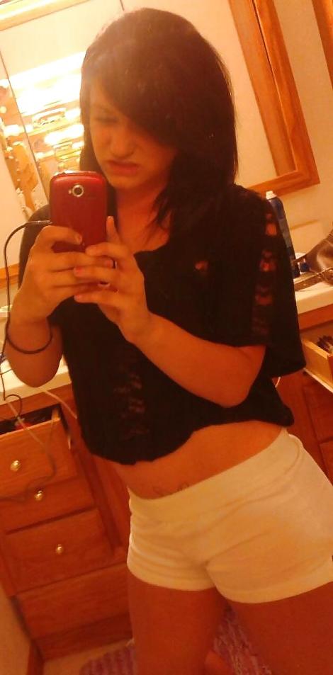 23P My little sister fine ass