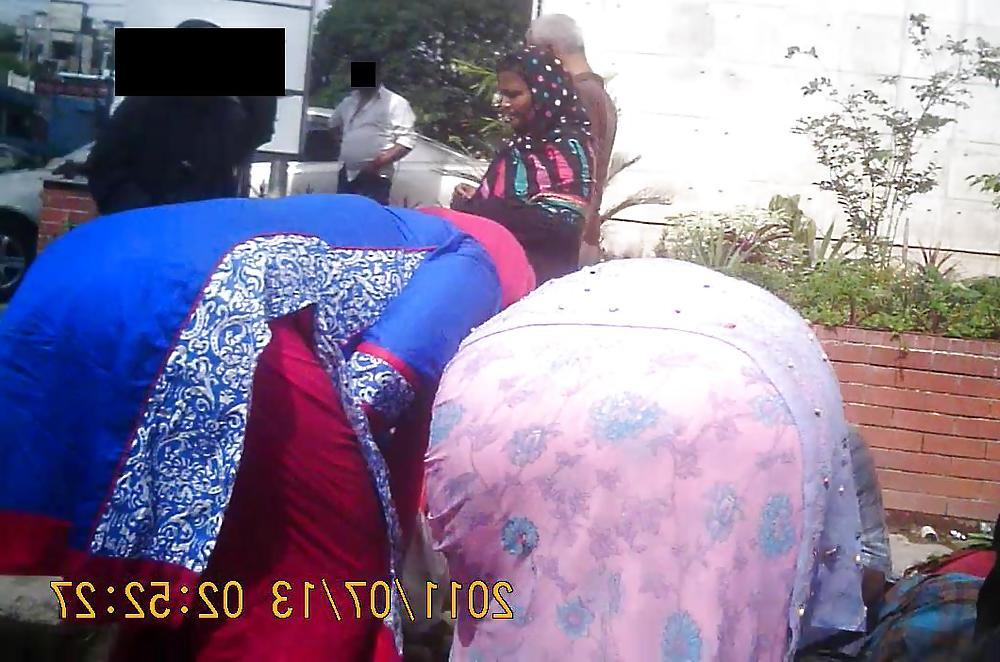 13P Bangladeshi Mature Bend Over