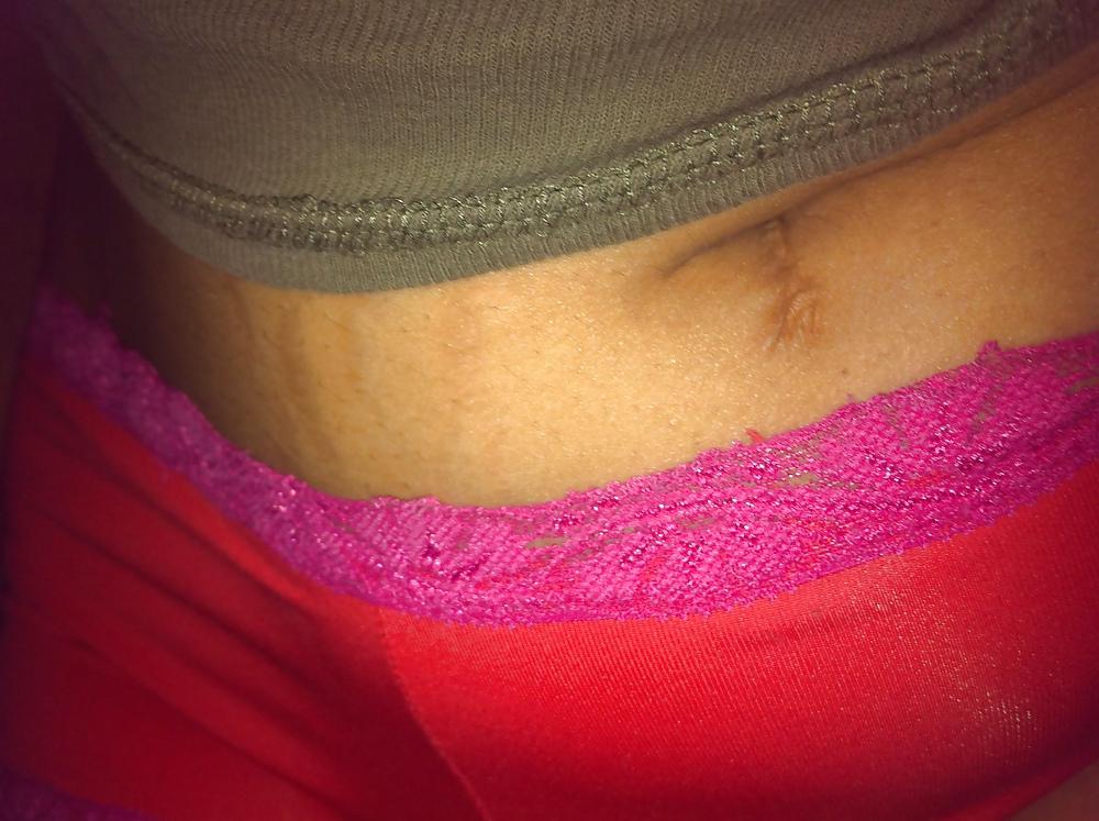 12P Belly Button Pics Galore