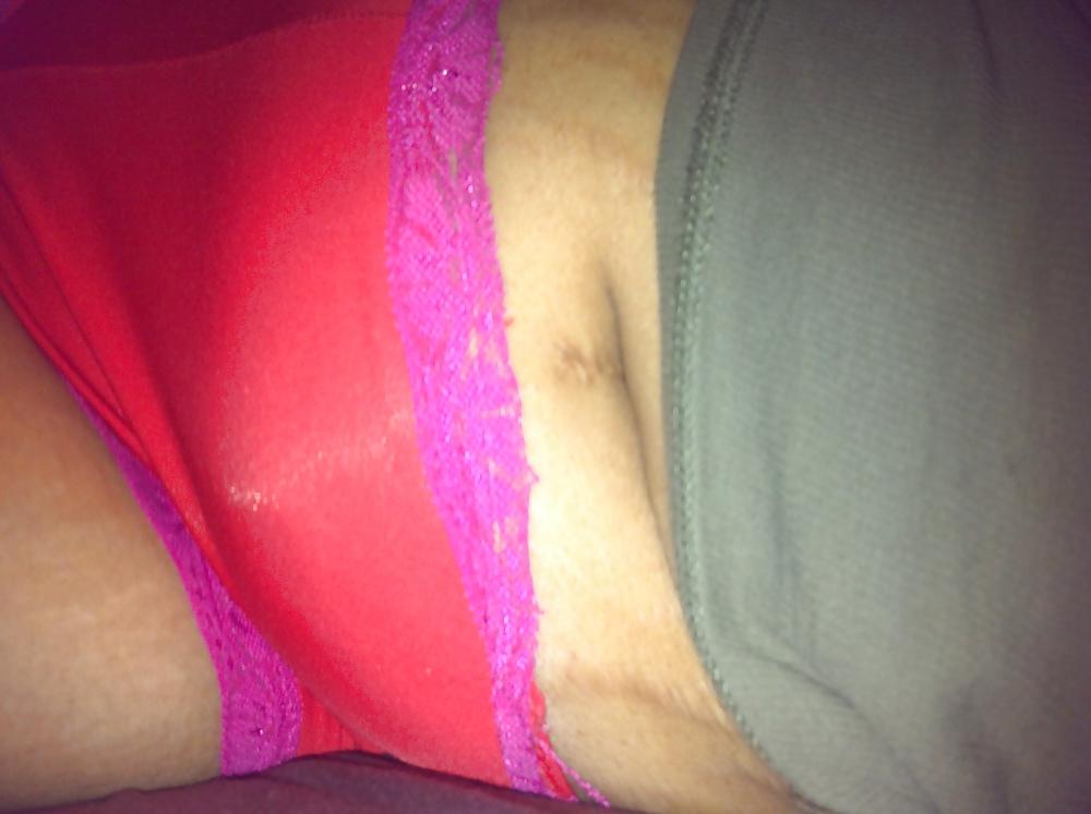 12P Belly Button Pics Galore