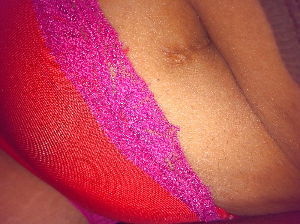 12P Belly Button Pics Galore