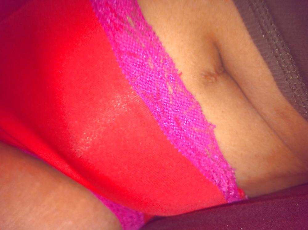 12P Belly Button Pics Galore