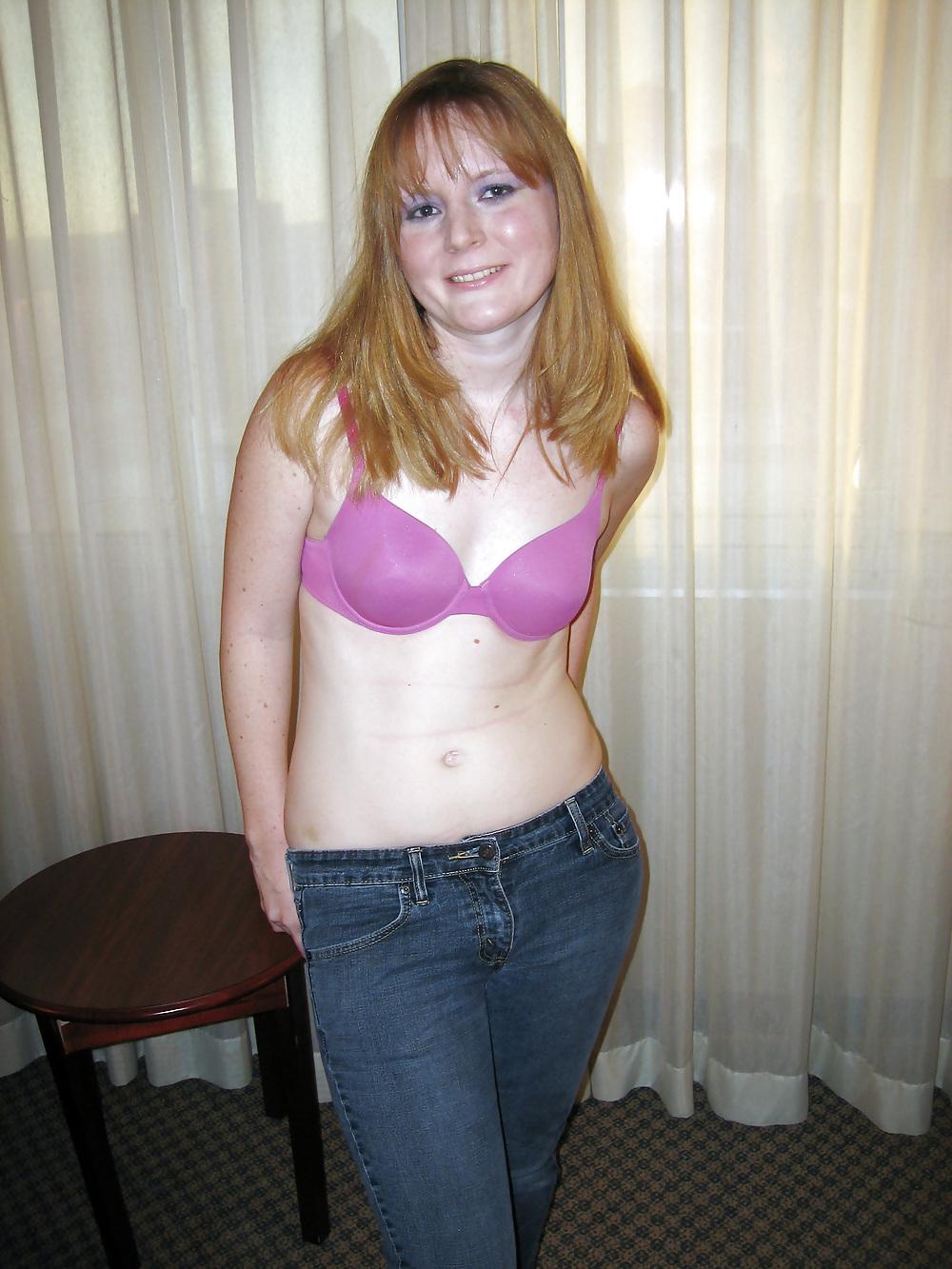 25P Shy Girl Nudes