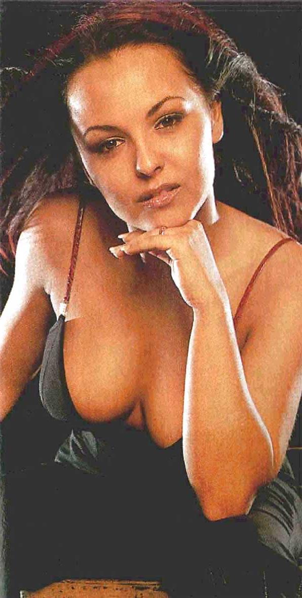 25P Hot belgian celebs