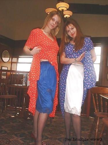 22P 2 or more women in slips
