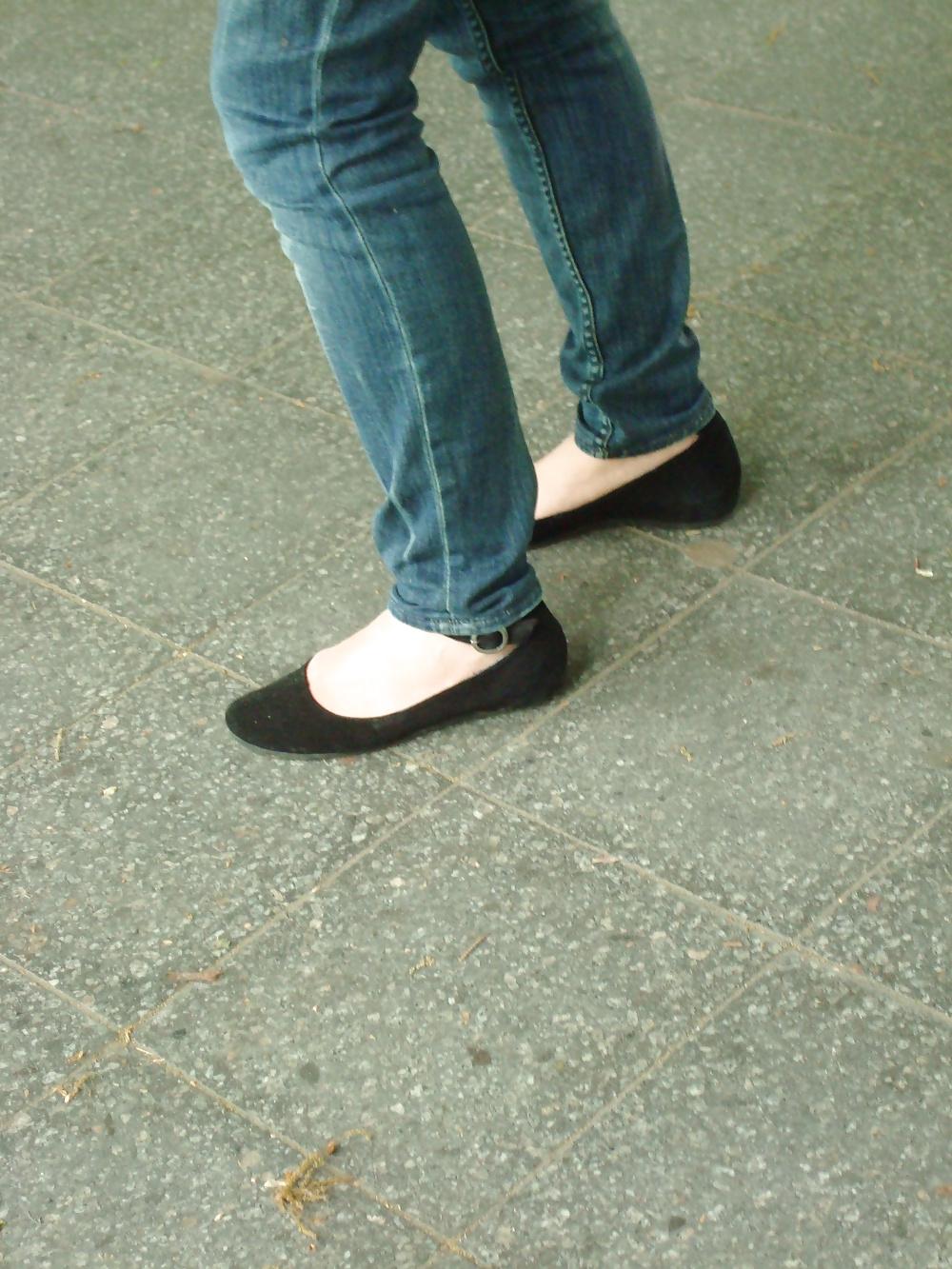 24P Summer in Berlin FEETS