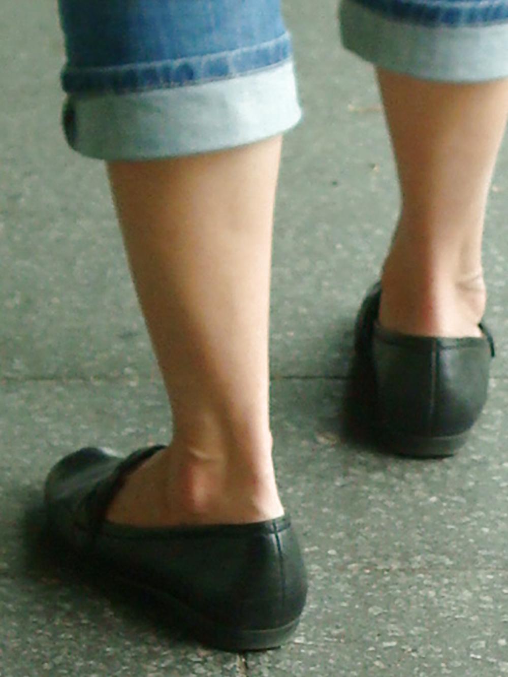24P Summer in Berlin FEETS