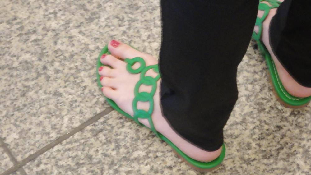 24P Summer in Berlin FEETS
