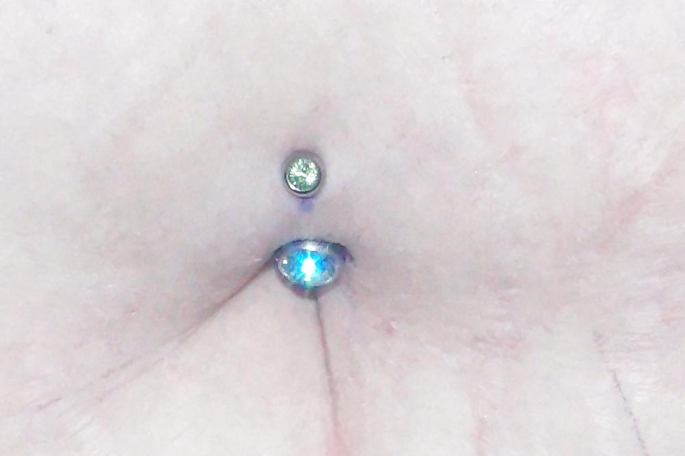 6P My belly and tits and a bit more